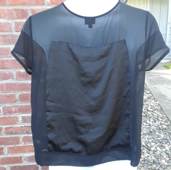 Sheer block top - Picture 2 of 3